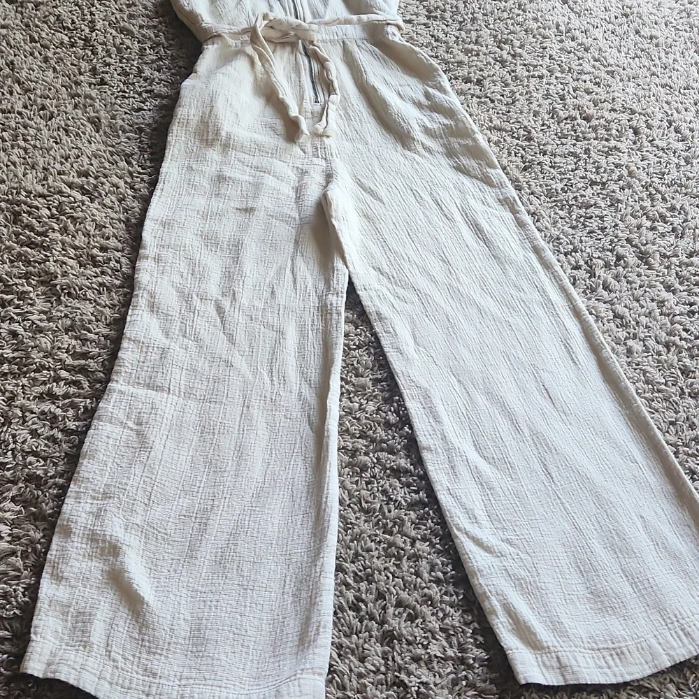 Anthropologie Cream Textured Jumpsuit Womans Size 4 - Picture 6 of 10